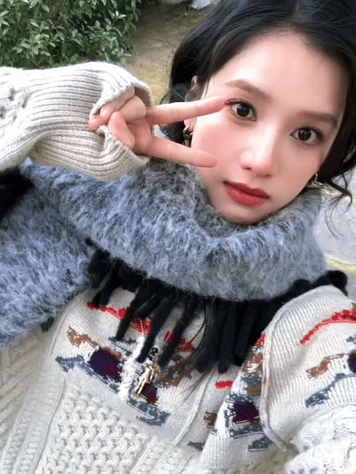 张婧仪🫘最新自拍营业，温柔又美丽！！妈咪级别