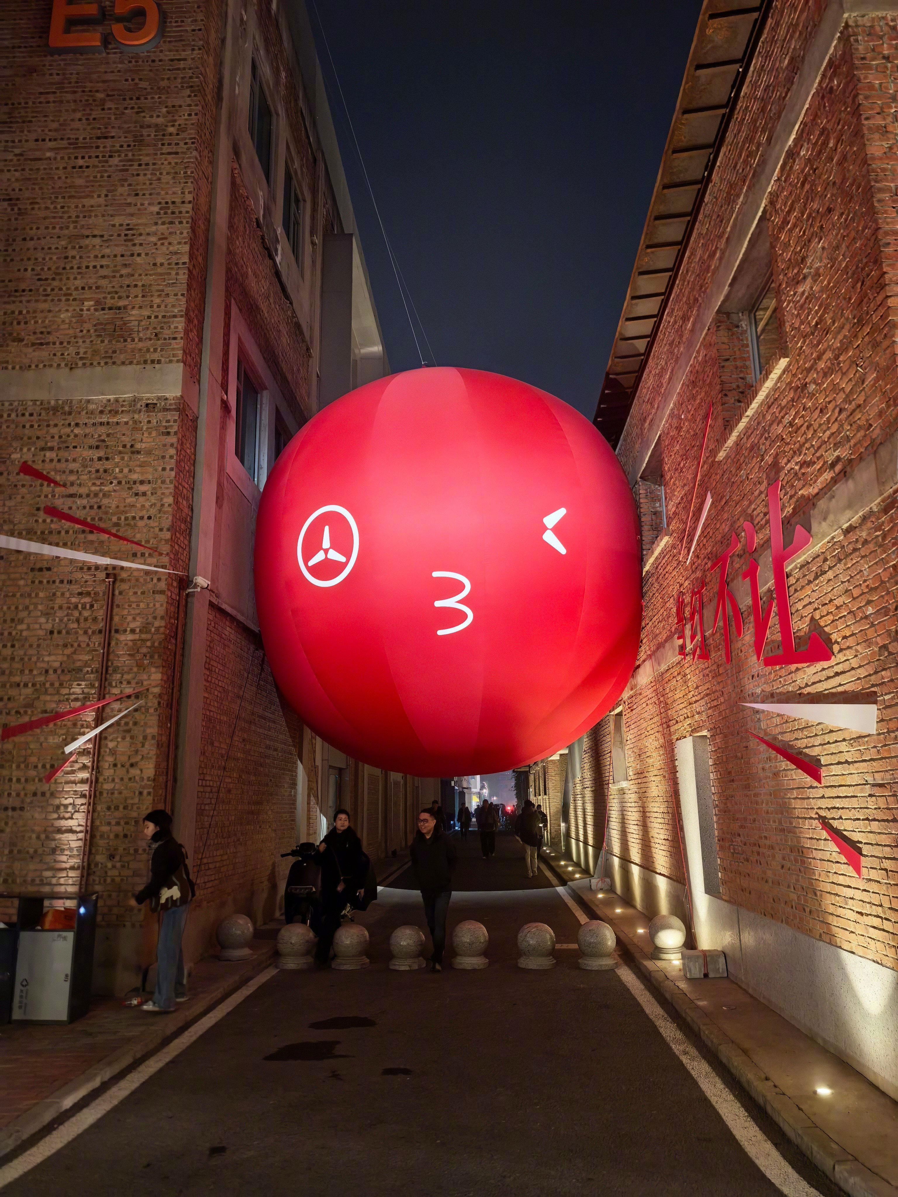 奔驰CLA纯电轿车上市！24-28万区间。奔驰特别牛逼，发布会完全不墨迹，刚开始