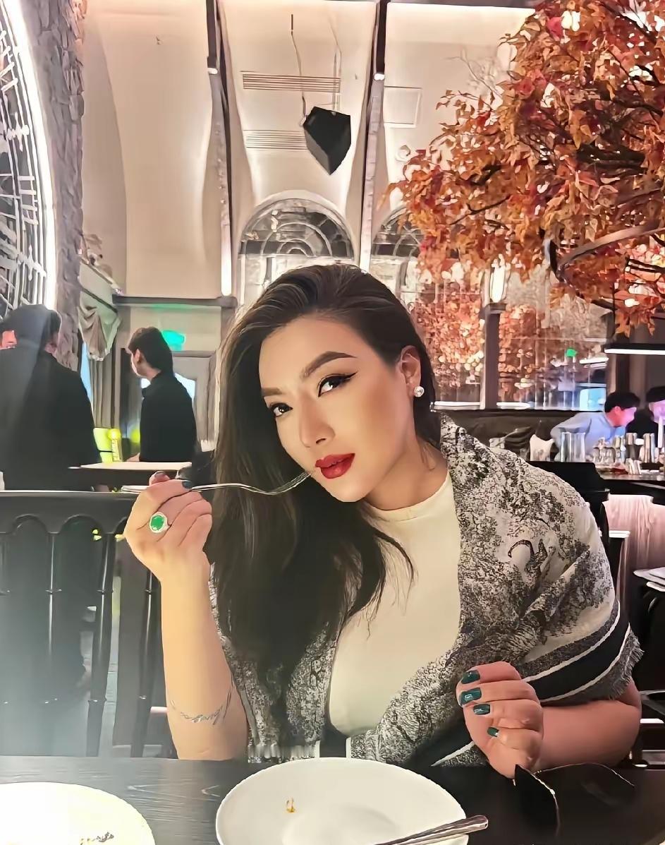 还是那句老话，老A8也是A8，此时此刻这句话在这里真正具象化了！