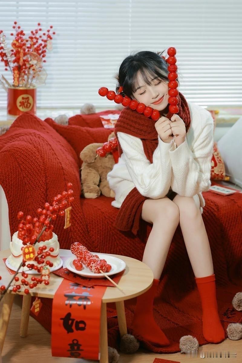 不要总动不动就说：现在过年没有年味了，快乐和年味其实一直都有，只是换了一批人去感