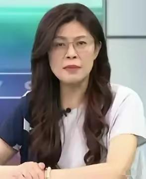 中国“奉陪到底”，台湾“奉送到底”​郑丽文义正言辞地表示，全世界只有中国敢和美