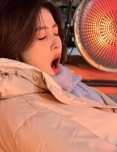 白鹿演唱ost《星落花火》也是让白梦妍闯进ost赛道了，我就这么等着歌手白鹿开