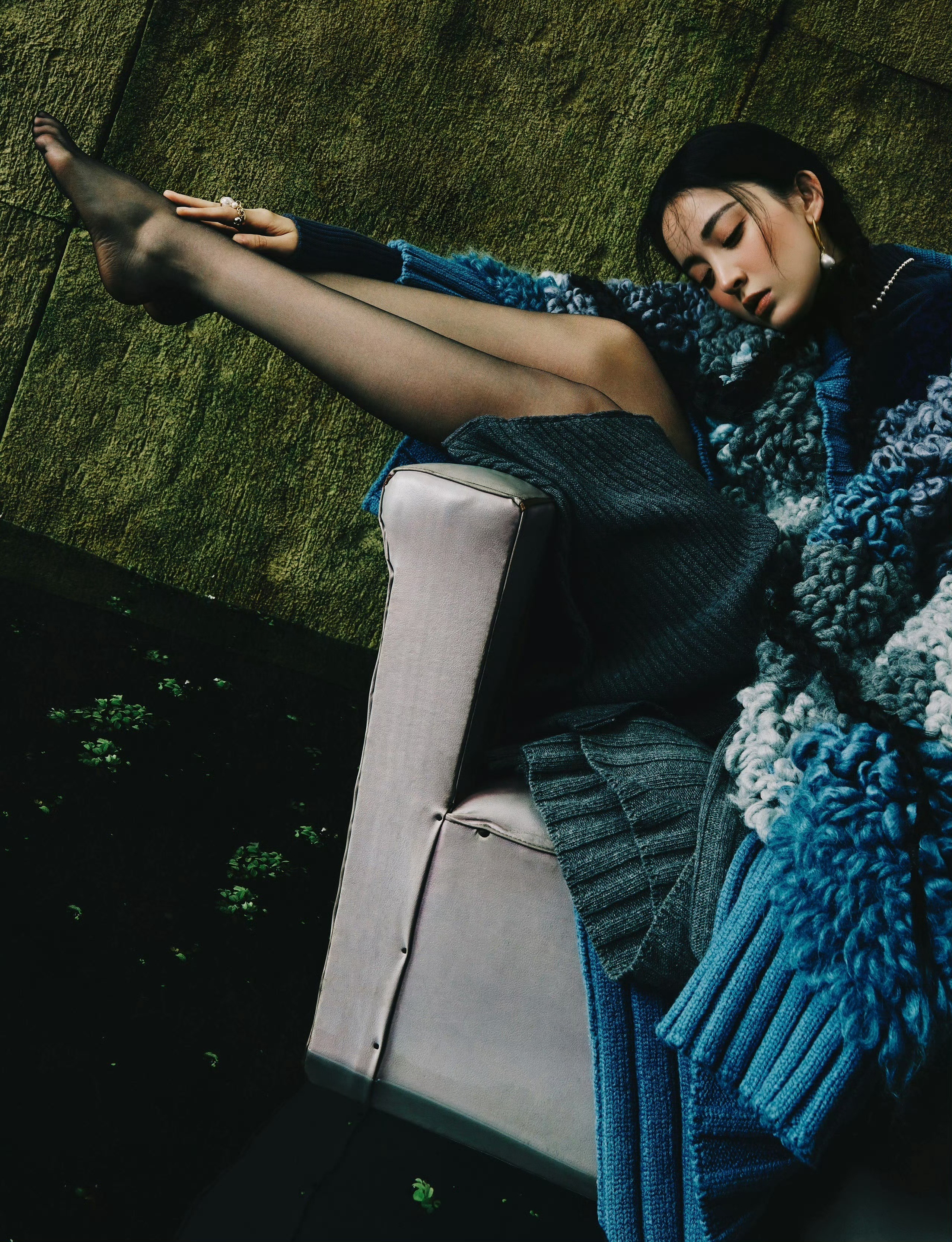 娜扎一字马腿长娜扎SaintLaurent圣罗兰👠期待演员娜扎2025微