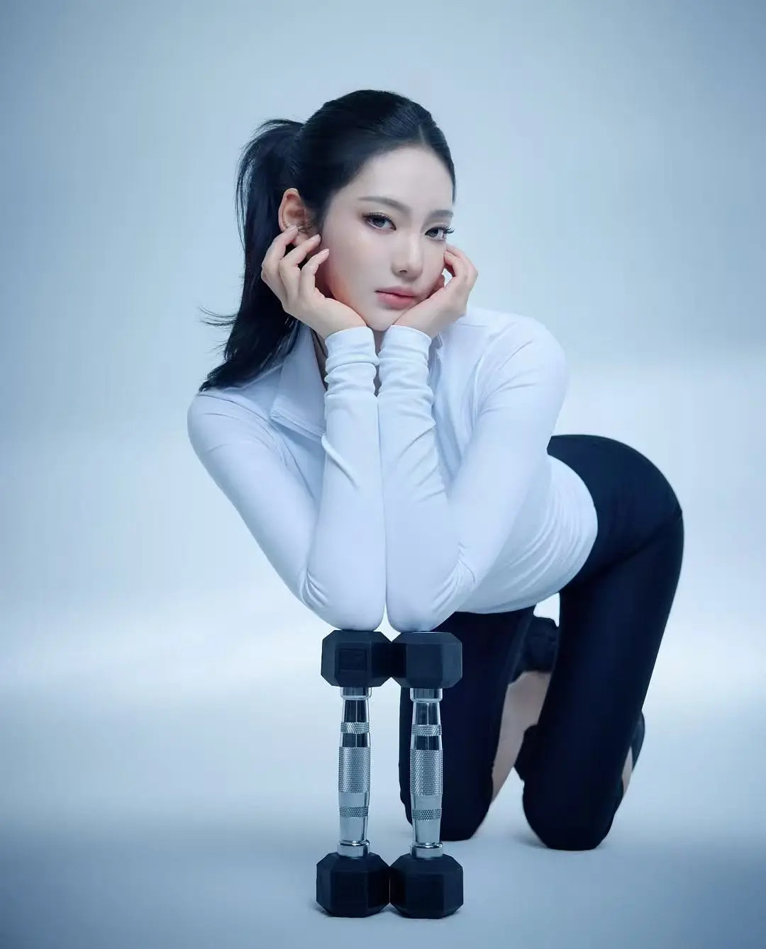 没人觉得宁艺卓这个造型很装很搞笑吗