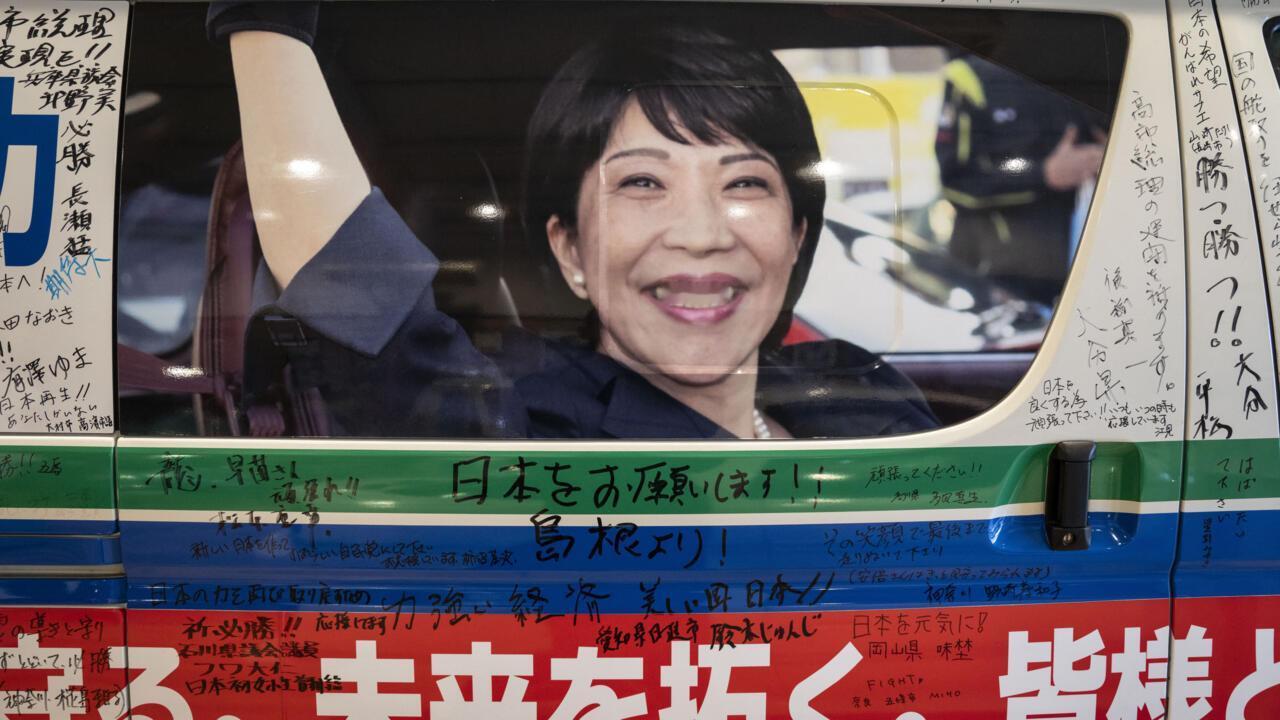 联合早报今天报道：“日本星期天（2月8日）举行大选投票，预计首相高市早苗将以压倒