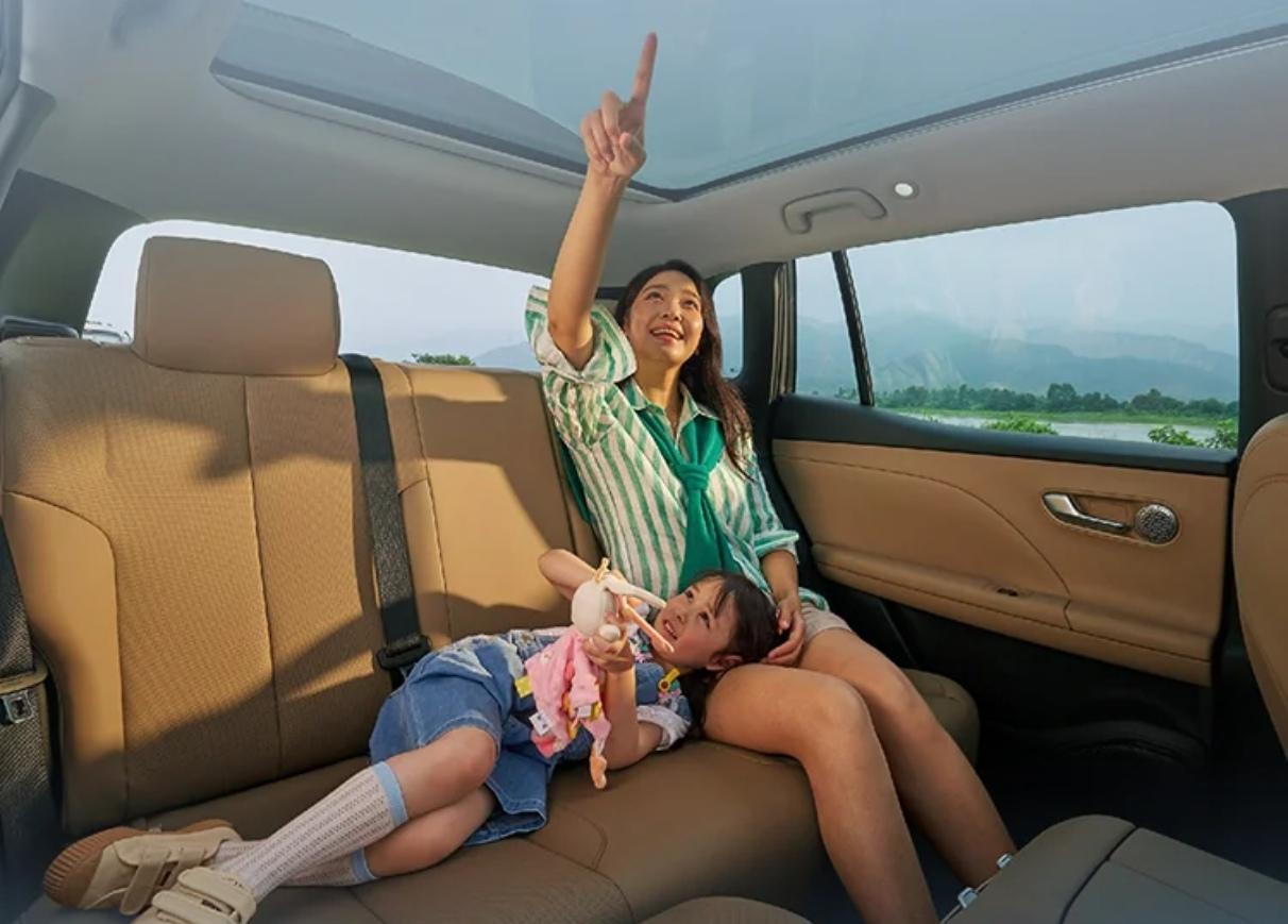 买车后才明白的4件事：1．黑色车最不实用：易脏难打理，夏季吸热增加空调负荷，