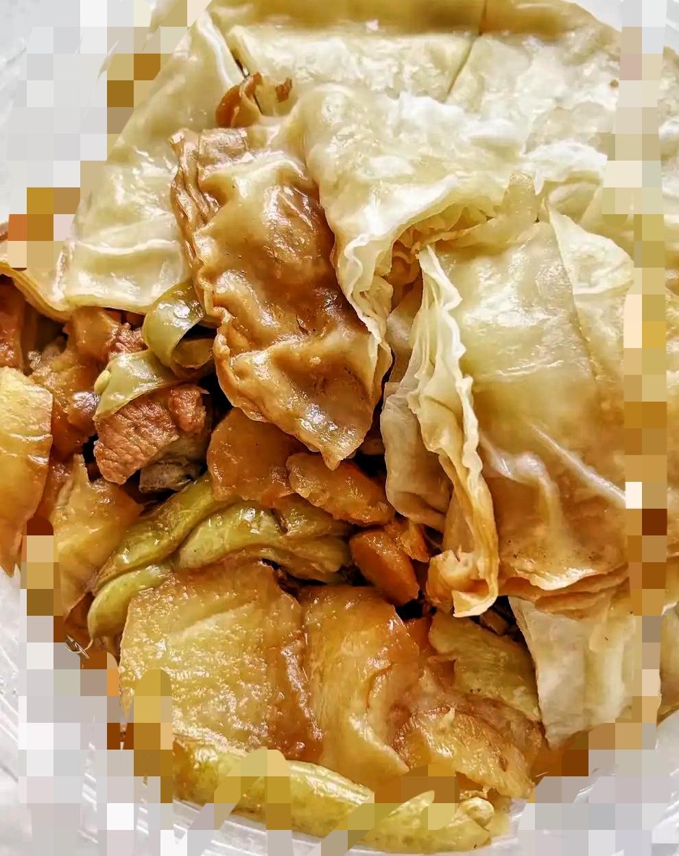 昨天晚上9点多了，我刚想睡觉，儿媳妇给我发了一条信息，妈：“你睡觉了没有？”我