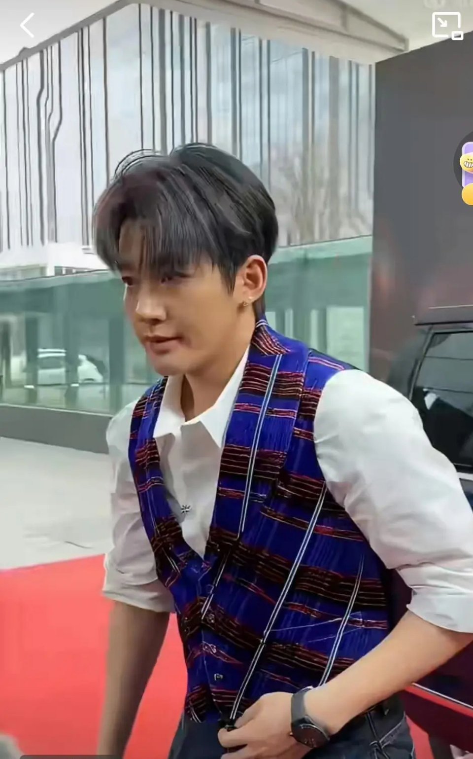 邓为同样的路透，差距怎么这么大