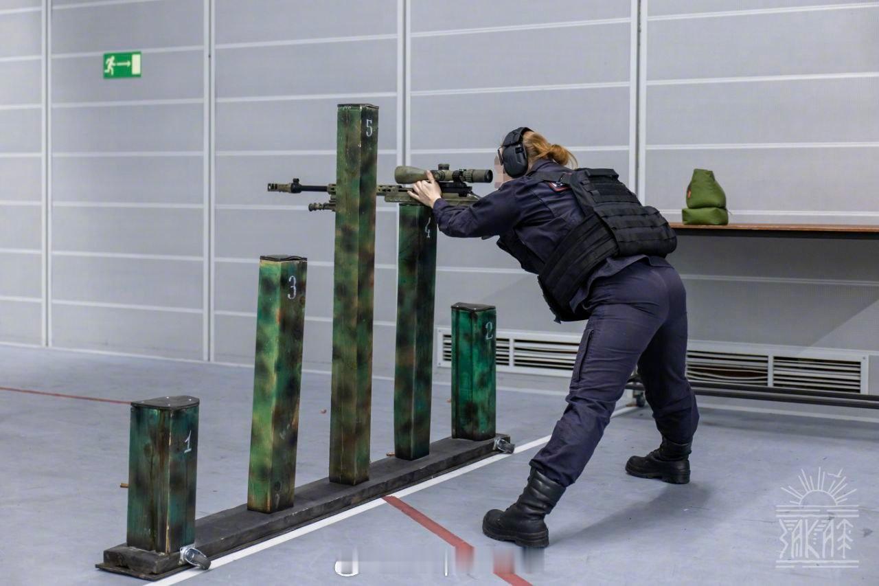 烽火问鼎计划莫斯科第二特警团军官狙击训练