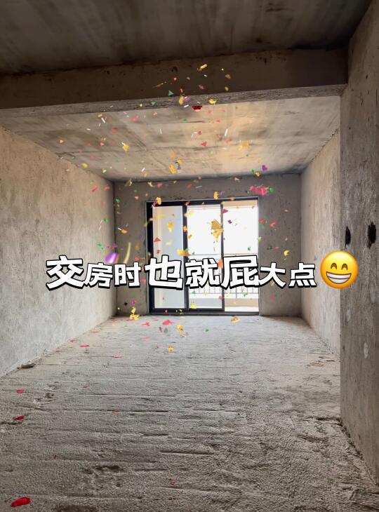图一到图二|终于选到让客厅显大的沙发！