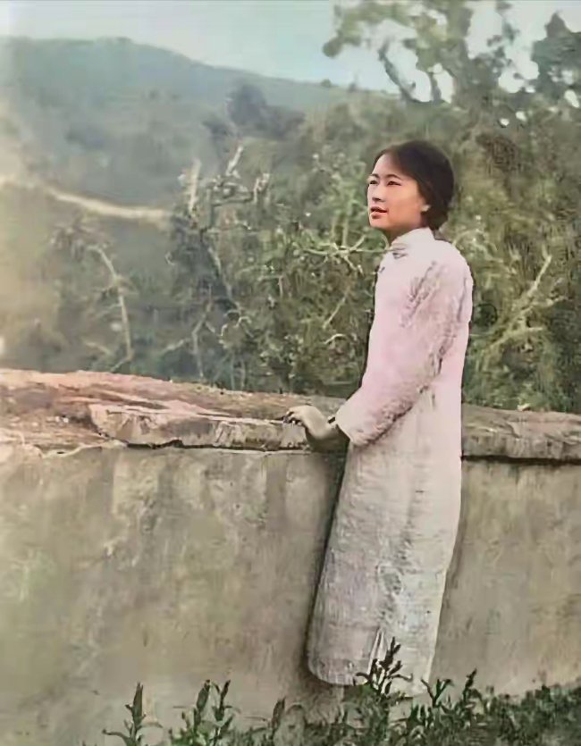 这是林徽因在香山养病期间的真实容貌，都看看吧