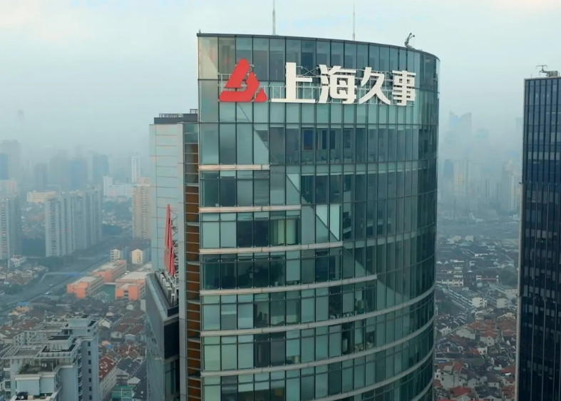 申花投资方久事，重篮球轻足球？众所周知，上海申花投资方久事集团，旗下运营上海