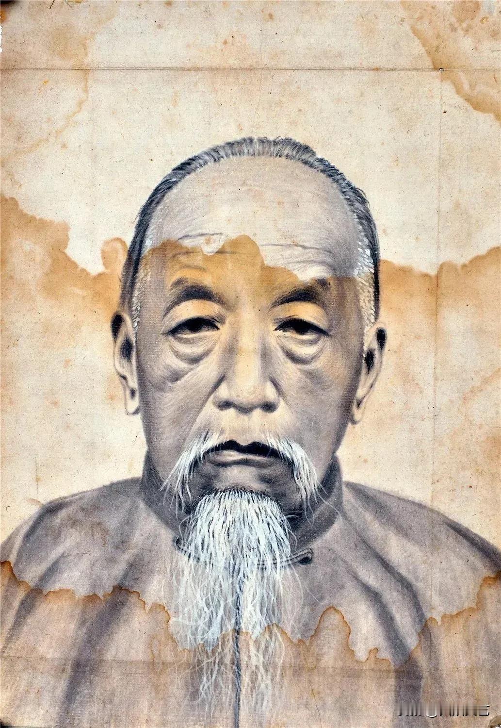 1889年，胡沁园初见这位二十七岁尚为雕花木匠的齐白石。慧眼识珠的胡沁园惊异于其