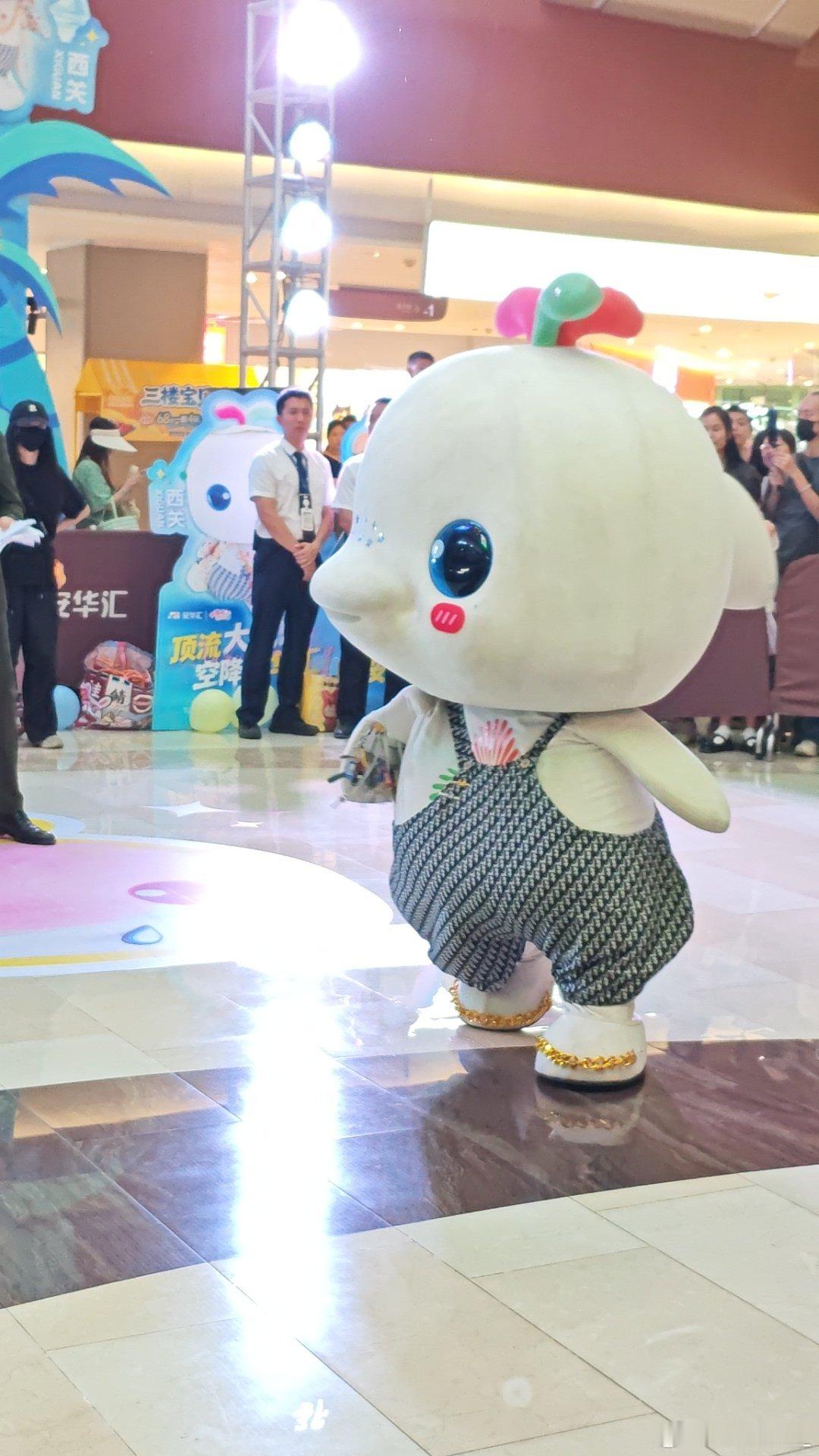 好多钥匙……租一套房给我就好了​​​