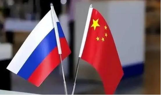 终于明白我国为啥一直没援助俄罗斯，看朝鲜如今处境就明白了，当时俄乌打的火热时，朝