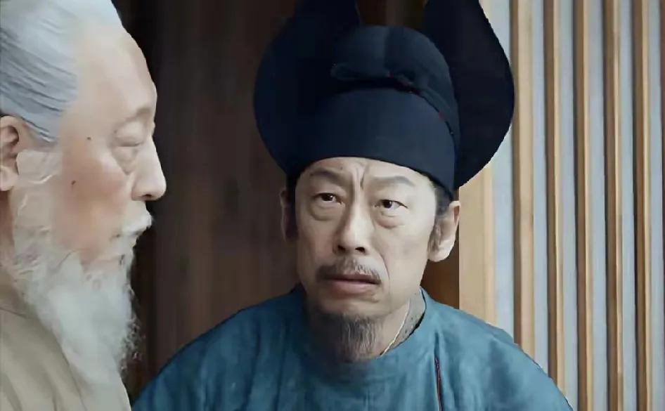 看懂了太平年，都知道全剧赢家是胡思进儿子胡璟。在乱世里，胡璟懂得有舍有得，他爹