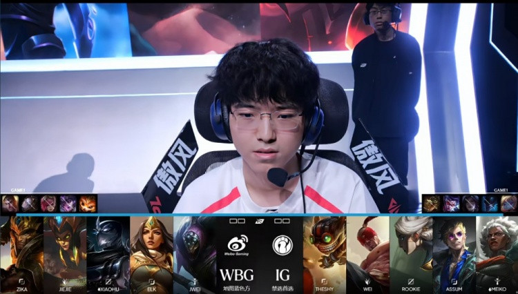 TheShy回归首局难发力 Jiejie皇子暴扣击碎iG WBG先下一城