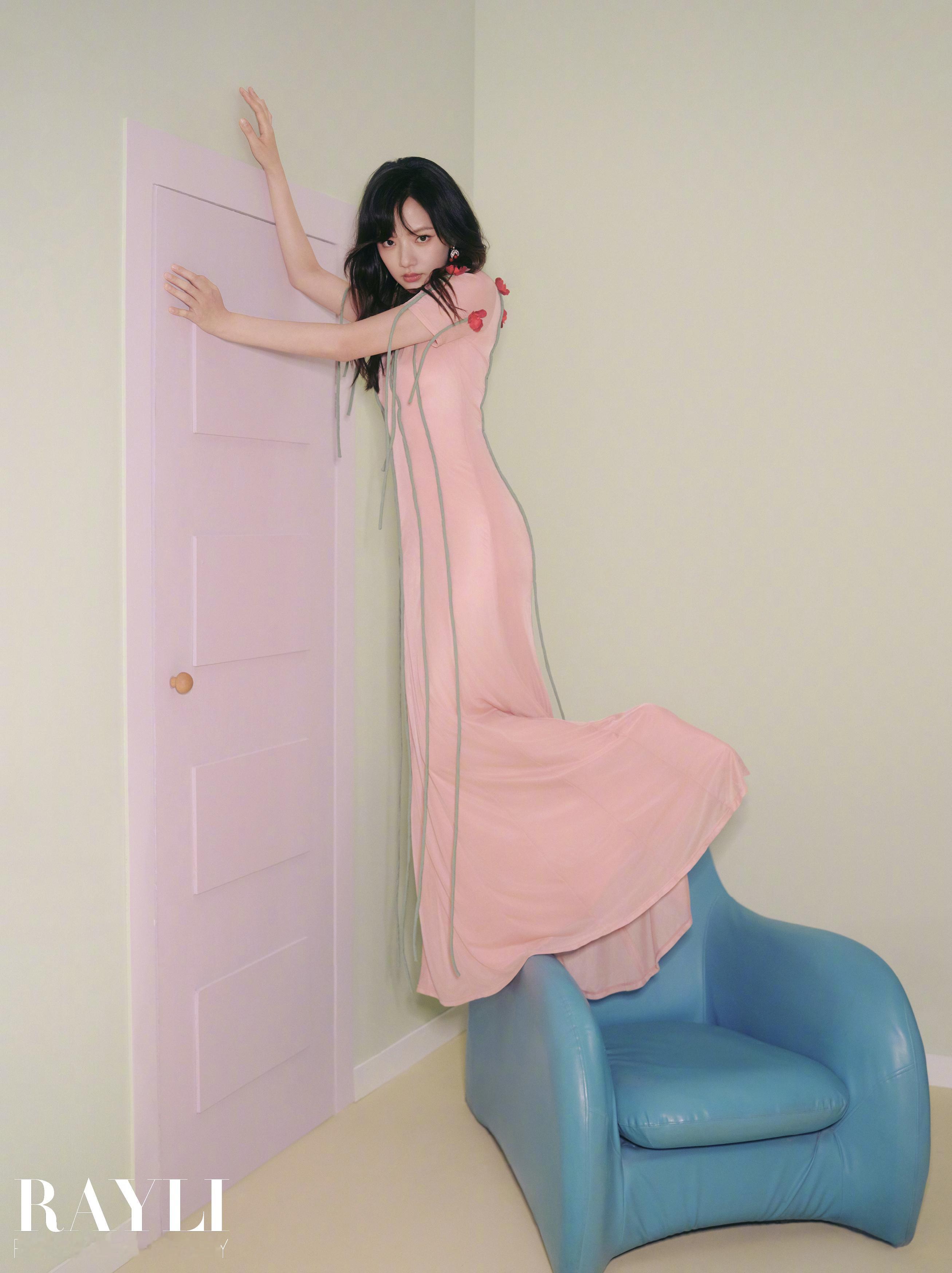 🍭任敏瑞丽服饰美容青春撞色大片任敏比例