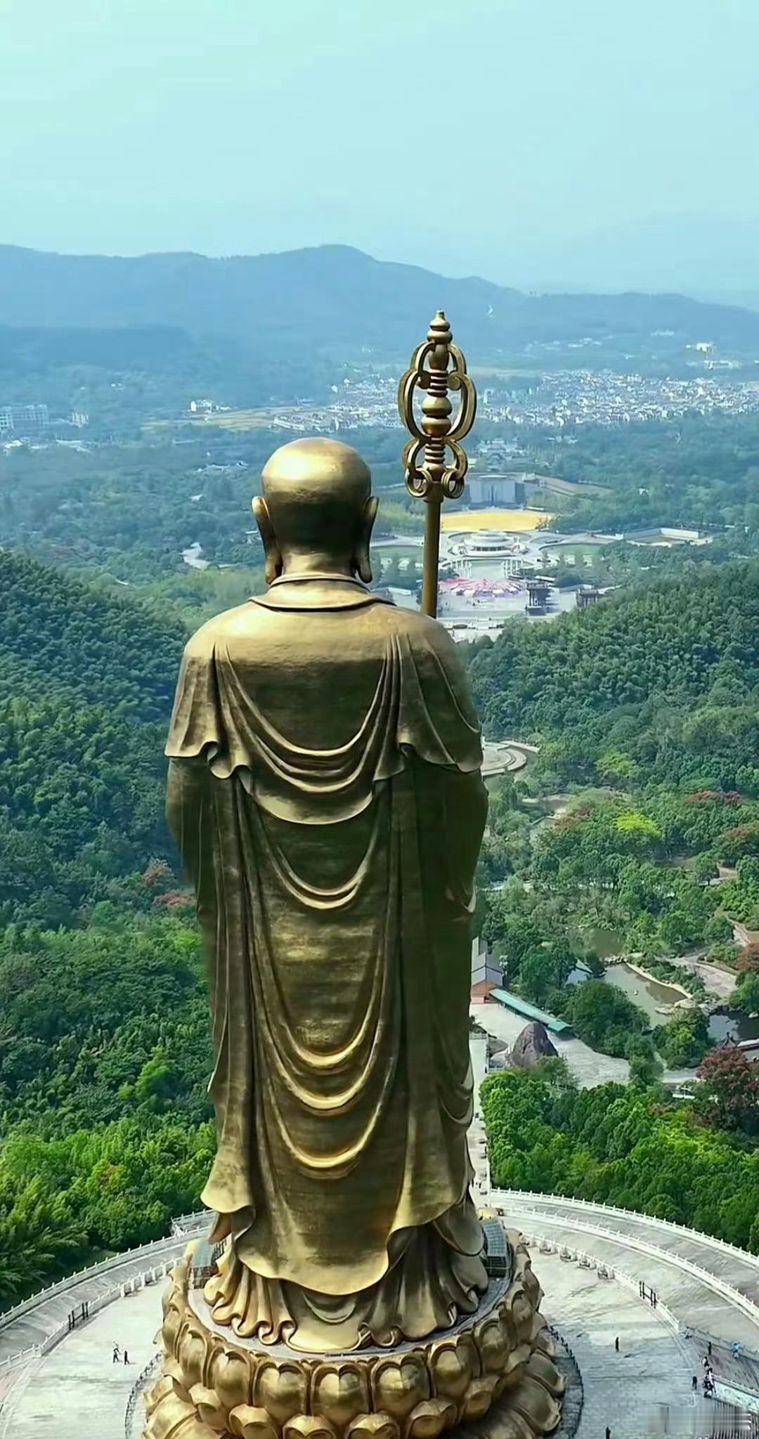 刷到最高的地藏王菩萨别无视，背面让你走运保健康，正面让你聚财保平安~~秒赞🙏