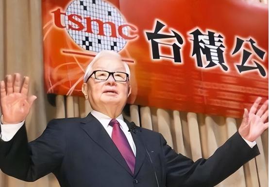 台积电创始人张忠谋，再次语出惊人！他说：“若美国要扼杀他们，中国真的无能为力！”