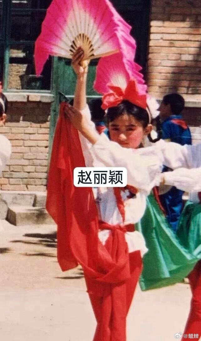 女明星小时候​​​