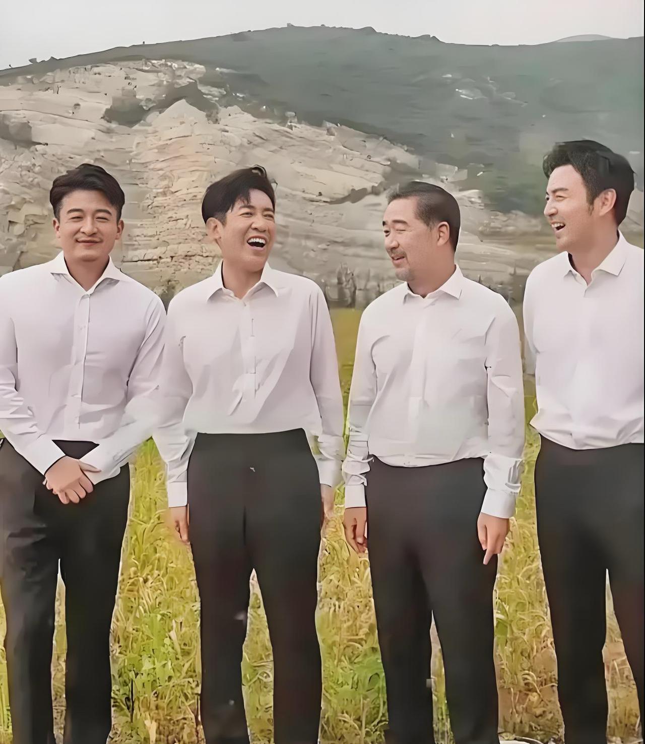 #老照片#画面中的四条硬汉，分别都是谁呢？