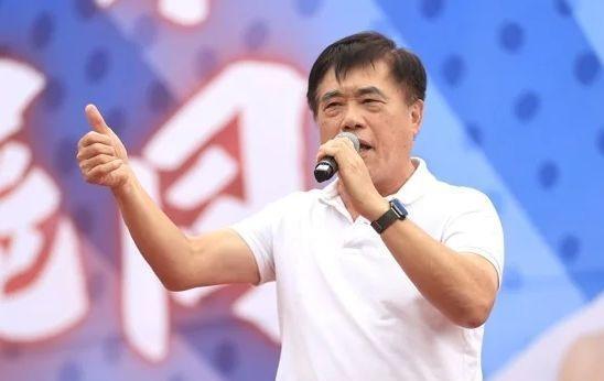郝龙斌今天公布了他的五项两岸政策！一是举行两岸政策大辩论。二是在上海、北京设