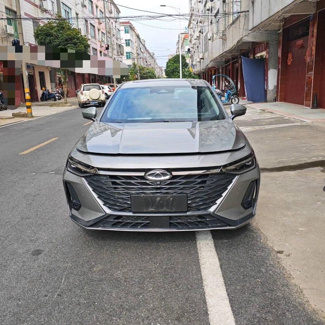 二楼得爬，是个什么车？前两天帮粉丝验了一台艾瑞泽8，2024年2月上牌，目前只