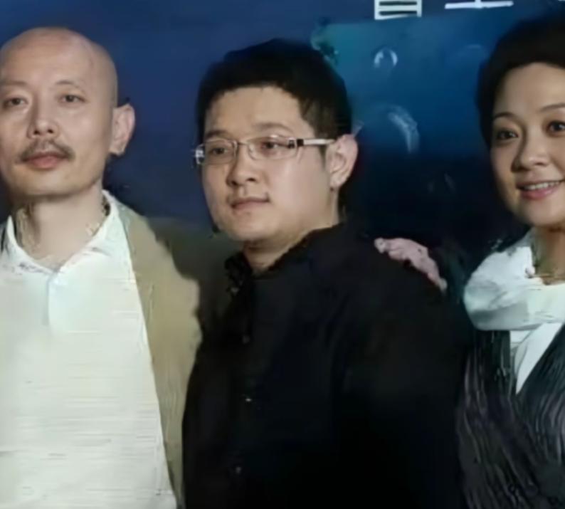 2005年，演员傅彪患上癌症，冯小刚给了200万，张国立给了40万，然而，葛优却