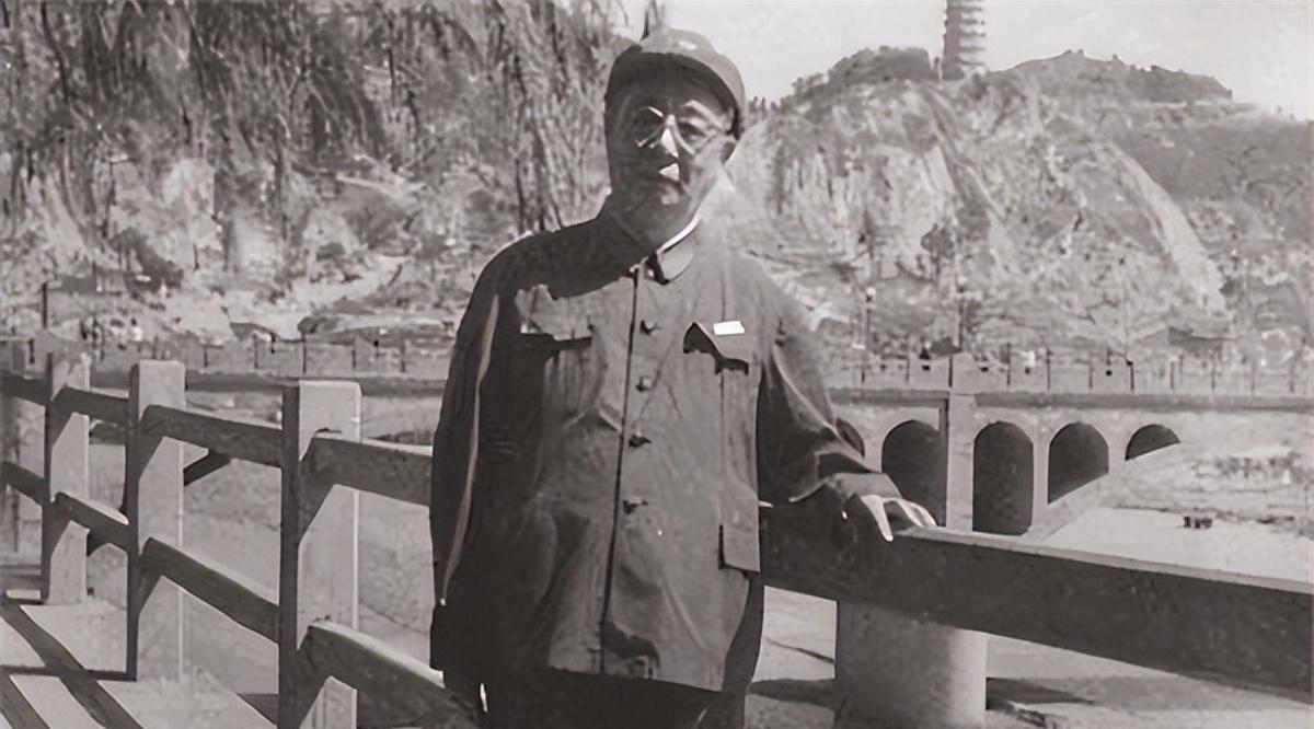 三大战役中，为何淮海战役最难打？为何淮海战役最难打？伤亡竟等于另外两场战役之和！