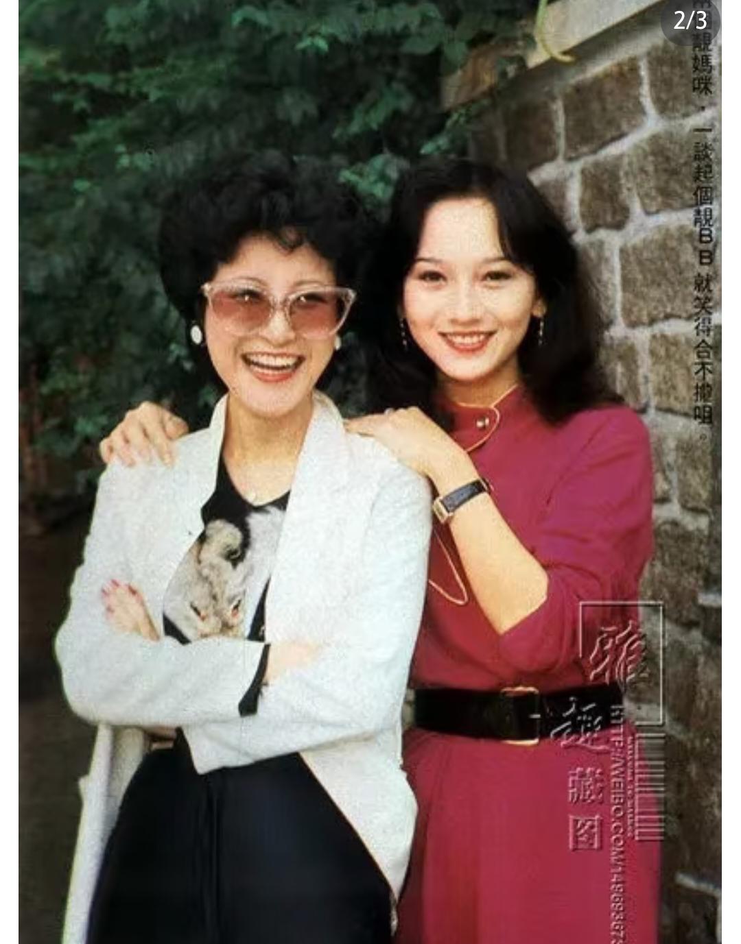 赵雅芝年轻时候不好看，是30岁以后越来越漂亮狄波拉更明艳更张扬赵雅芝老年美貌