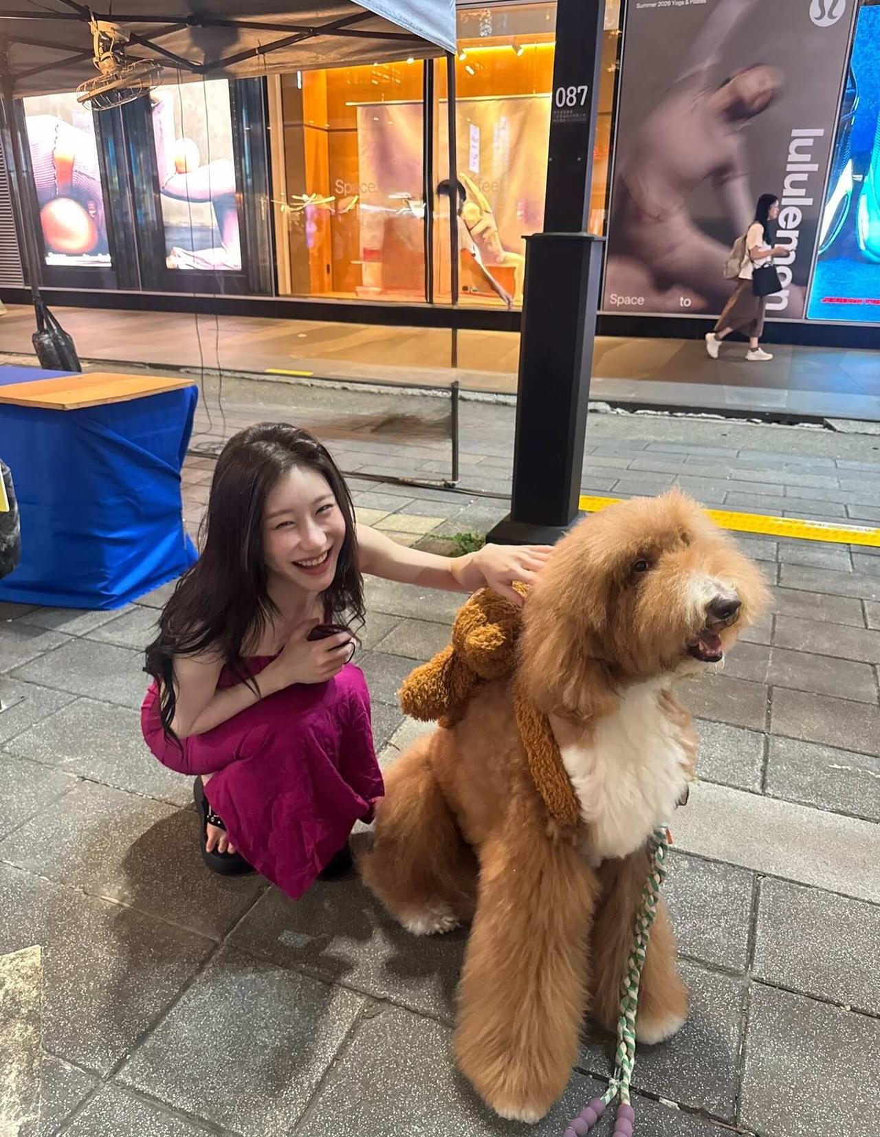 李彩领更新ins💗李彩领itzykpop女团穿搭