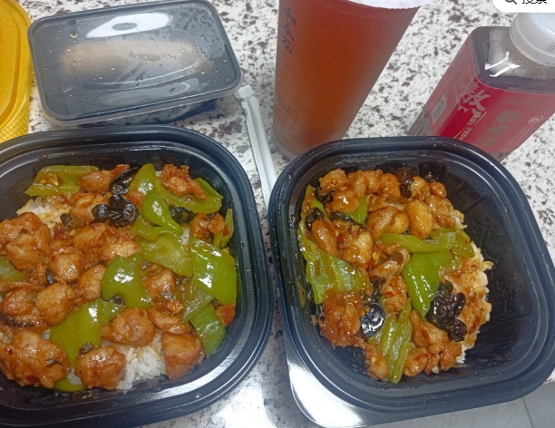 现在的孩子，逐渐断亲了。侄子结婚时，嫂子给我打电话。确实路途遥远，200