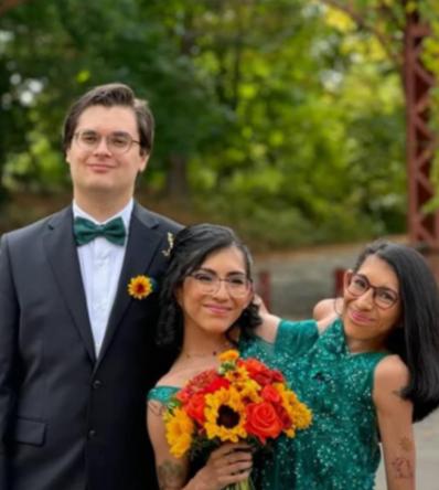 共用生殖系统的连体姐妹中的姐姐2024年结婚了，那姐姐同房时妹妹怎么办？2
