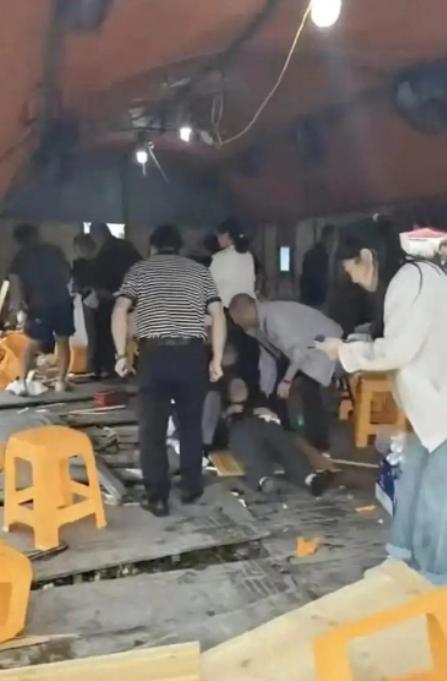 谁能想到，本就满是哀伤的丧事现场，又天降横祸！6月15日早上八点多，江苏南通如东