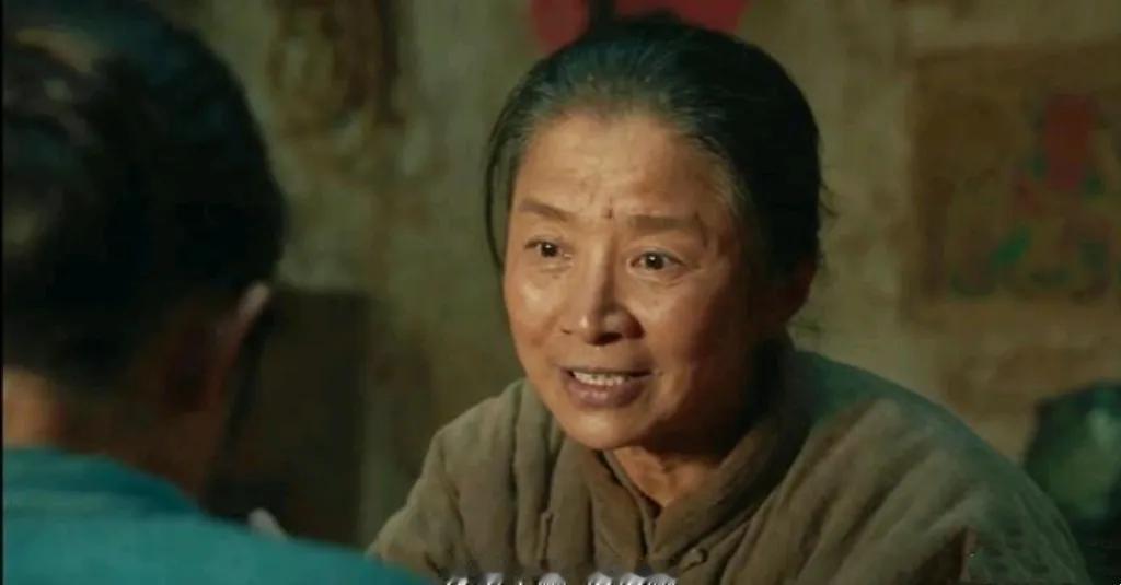 66岁的迟蓬在《生万物》里真是一战封神，演技直接碾压杨幂，能演《生万物》全靠男人