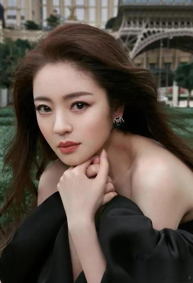 月入3000就别担心富婆的日子了，就说安以轩吧，靠积蓄生活的意思，就是是没有