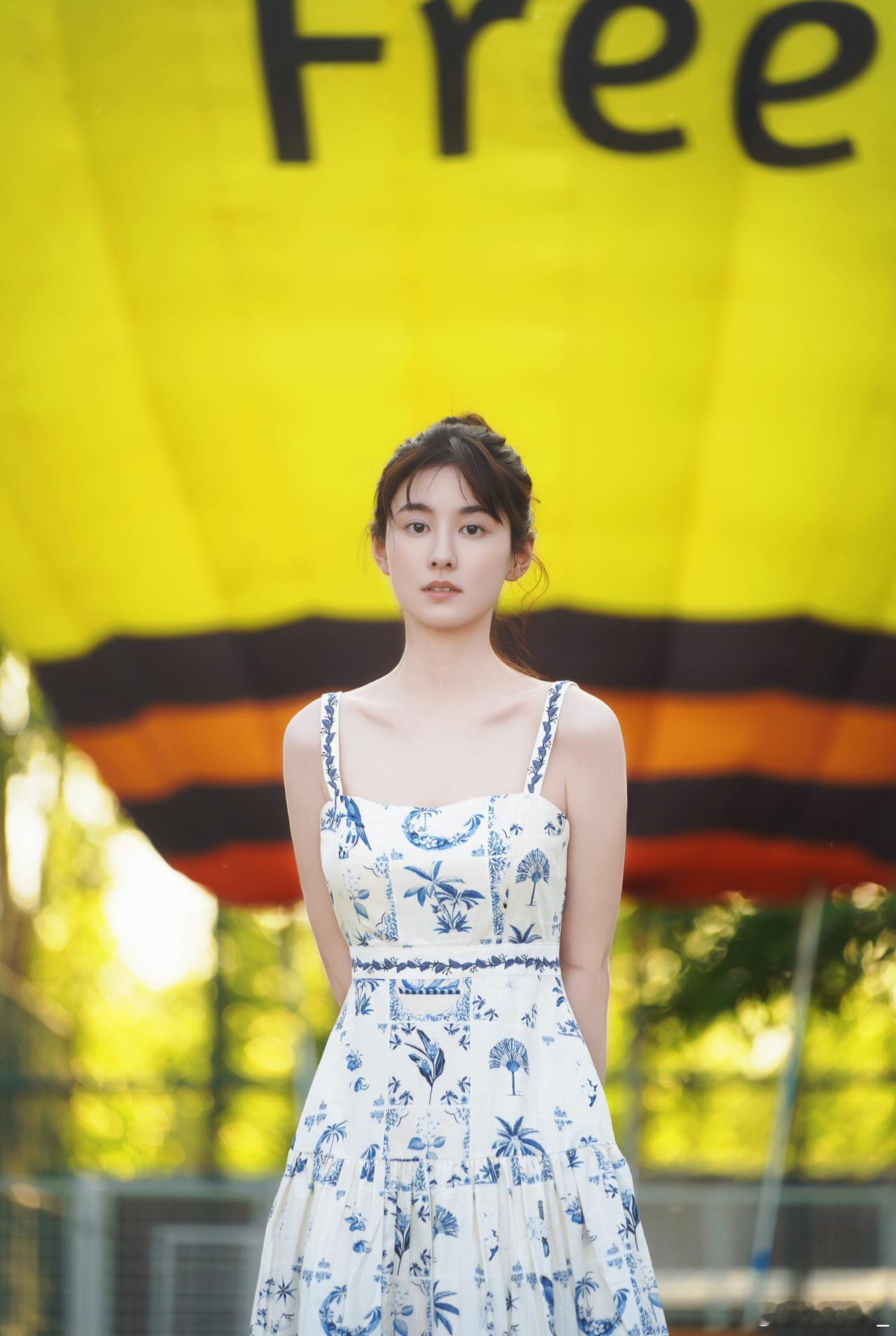 《主角》女配角韩沛颖直播影射刘浩存，第二天上午火速道歉！戏外比剧集精彩？8月2