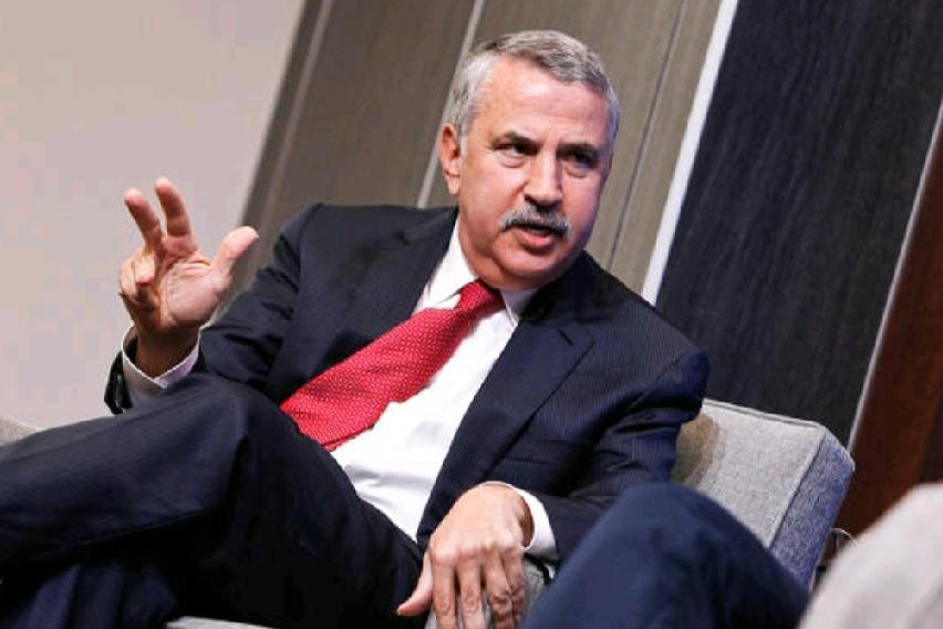 美媒:中国发展远超西方想象，智能科技应用令人震惊，无人卡车给水牛让路的场景竟然发