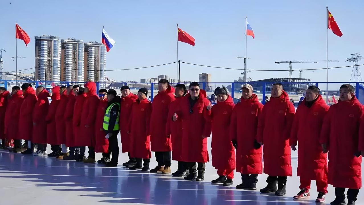 中国顶着压力帮俄罗斯，不需要感恩戴德，只需要未来不要背后捅刀就行。纵观全世界