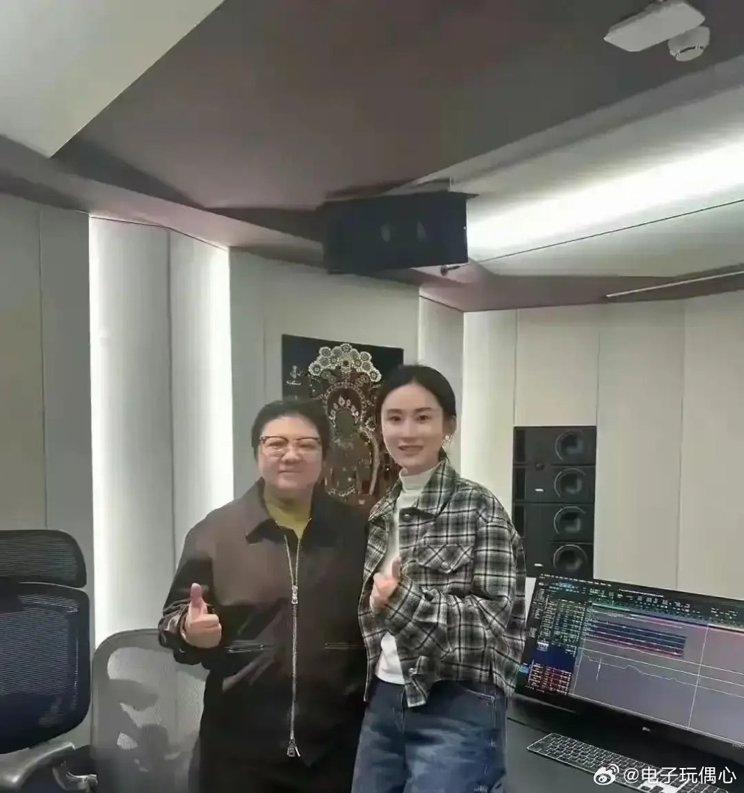 韩红减了四十斤，53岁的她确实帅气很多，网友：姐更慈祥了！