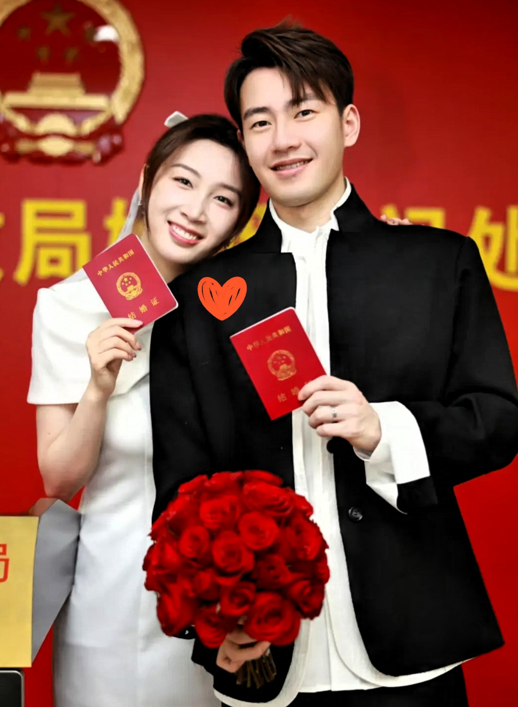 梁王组合拿下世锦赛金牌之后，不少人也留意到赛场之外，两个年轻小伙的生活状态！01年的王昶、00年的梁