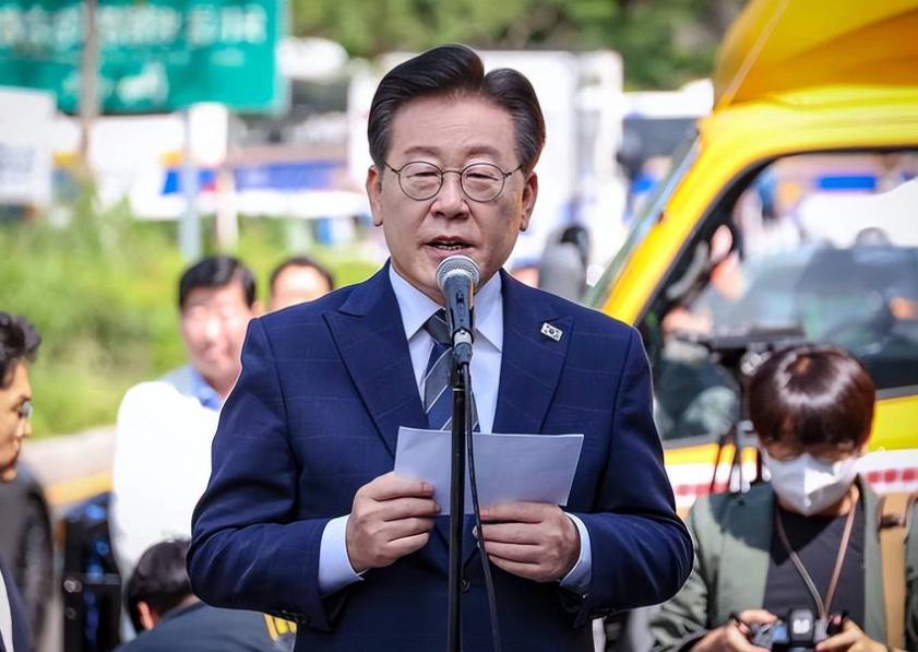 这下出名了！不止中国，连全世界都知道了！李在明近日接受媒体采访时谈及台海问题