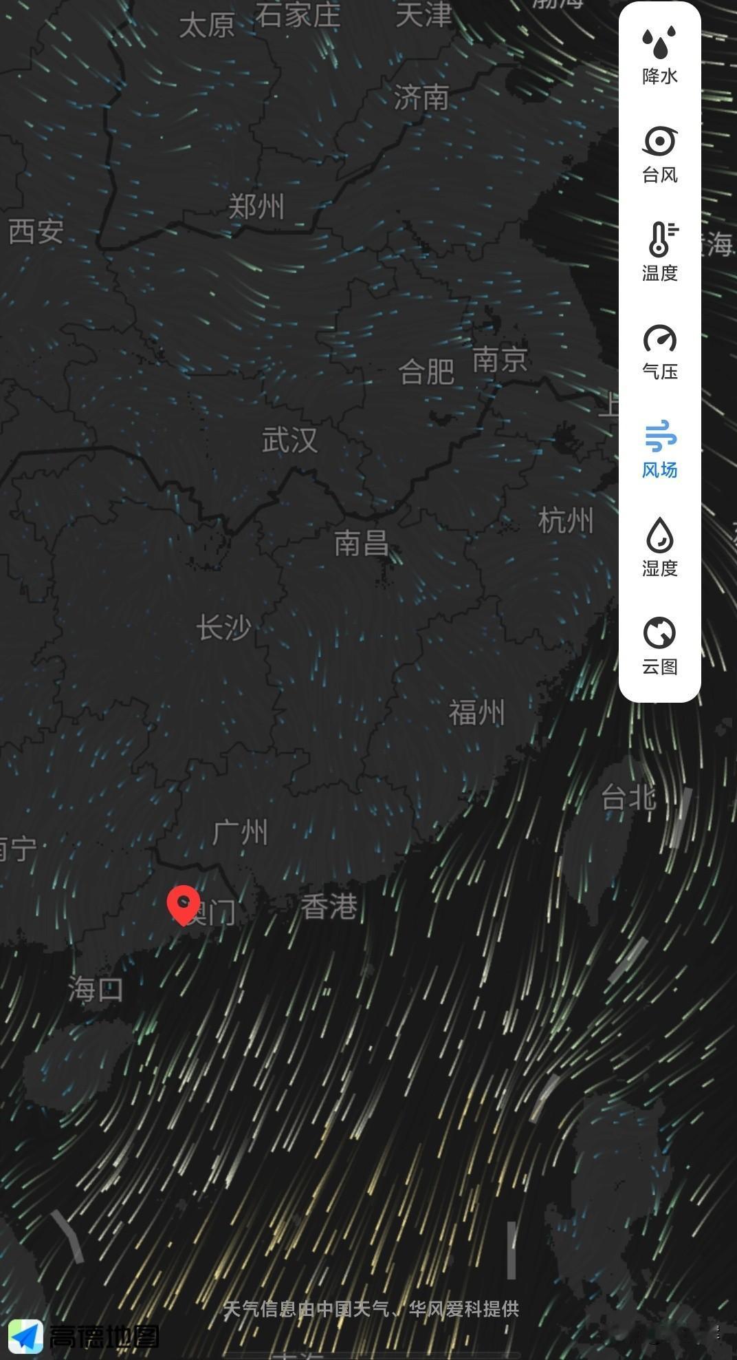 今天吹了一天大风，原地休息一天，看了一下风场图好像明天没那么大风可以出发了。真怕