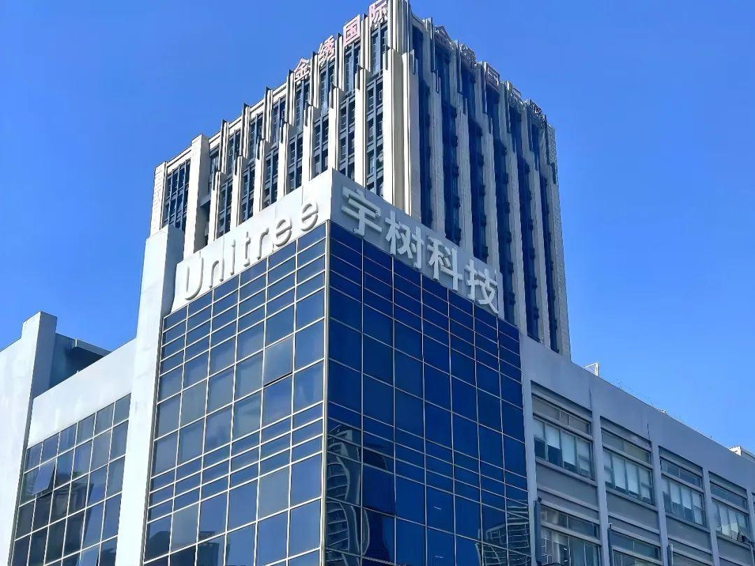 突发封锁！五角大楼甩出清单，死死掐住中国宇树科技的咽喉。美资强制撤退，海外大门轰