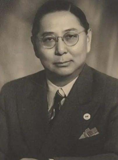 孙中山唯一的儿子孙科，1949年拒绝跟随蒋介石去台湾，蒋介石在日记里怒骂他是“阿