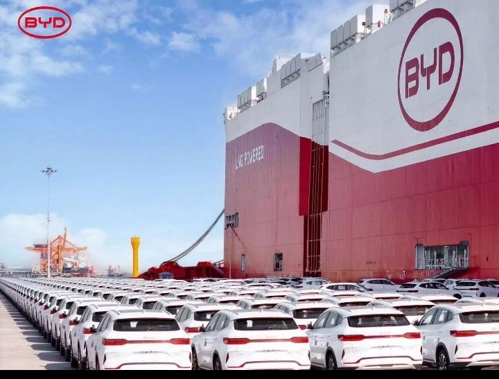 中国汽车出口数量2020年108万辆2021年201万辆2022年311万