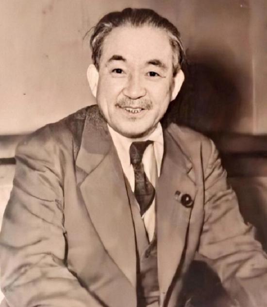 刘德有给毛主席做口译紧张到腿抖，受周总理批评，廖承志站了出来“1964年7月1