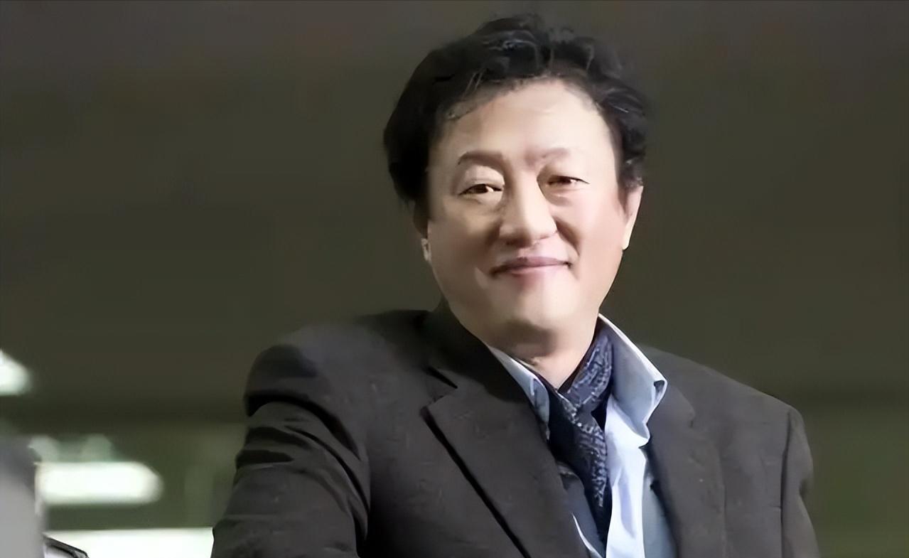 韩国首尔大学金在吉教授:“韩国人祖先可能是中国人”。 韩国网友的反应那叫一个