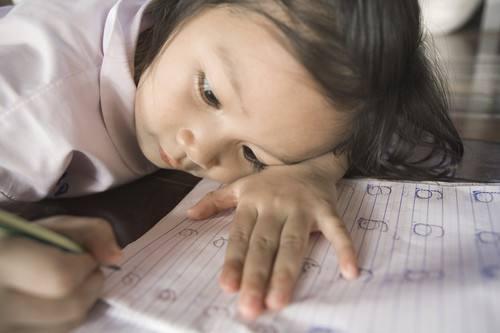宝宝学习不用心、不专注, 老公总是呵斥, 老师家访一语道破原因